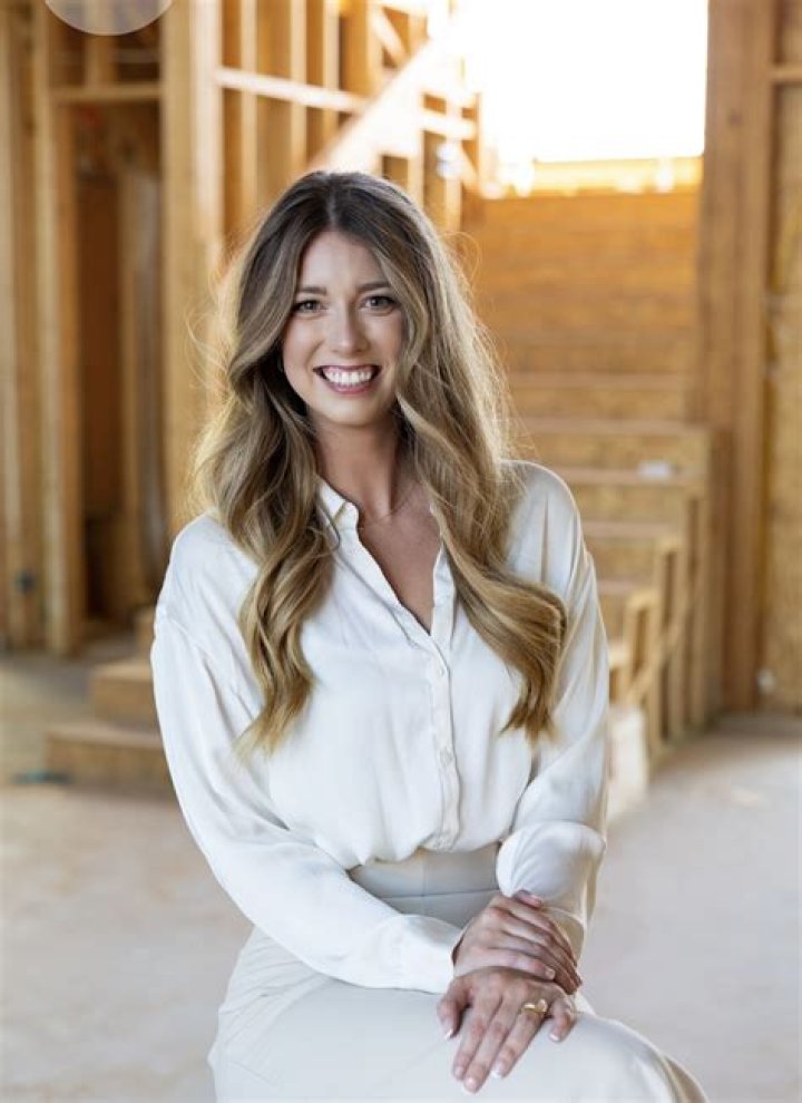 Unveiling The Charisma Of Alisha Taylor: A Journey Through Her Life