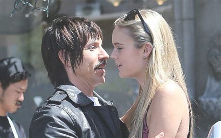 Anthony Kiedis And His Romantic Involvement With A 19-Year-Old