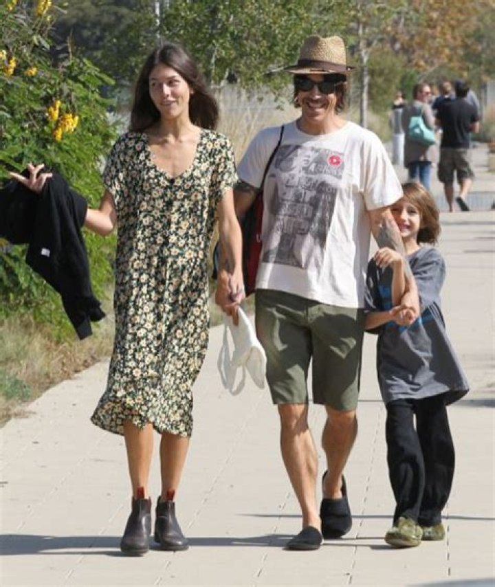 Exploring The Life Of Anthony Kiedis' Daughter: Age And More