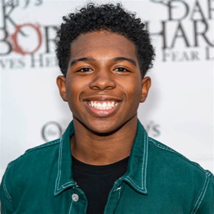 Unraveling The Charm Of Deshae Frost: A Rising Star