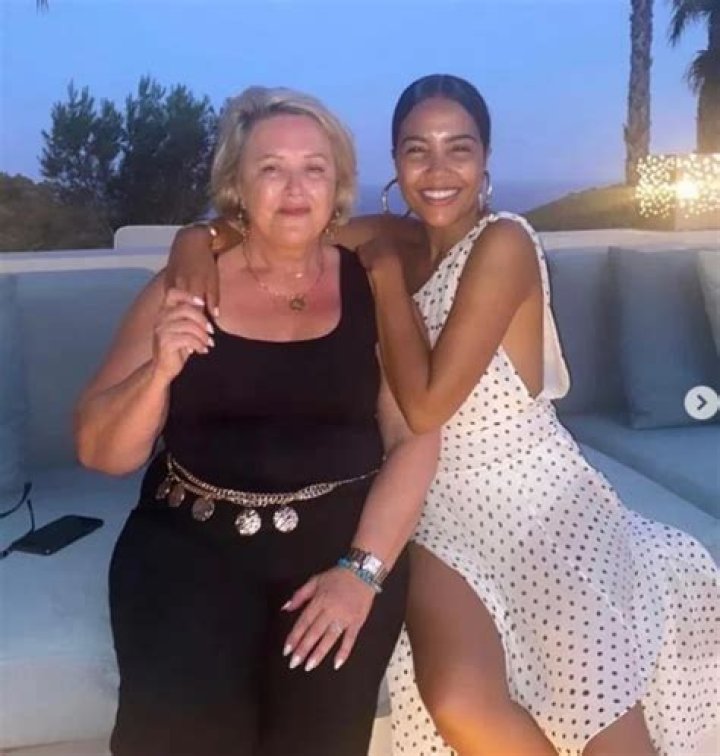 Emma Grede's Family: Uncovering Her Parents' Influence