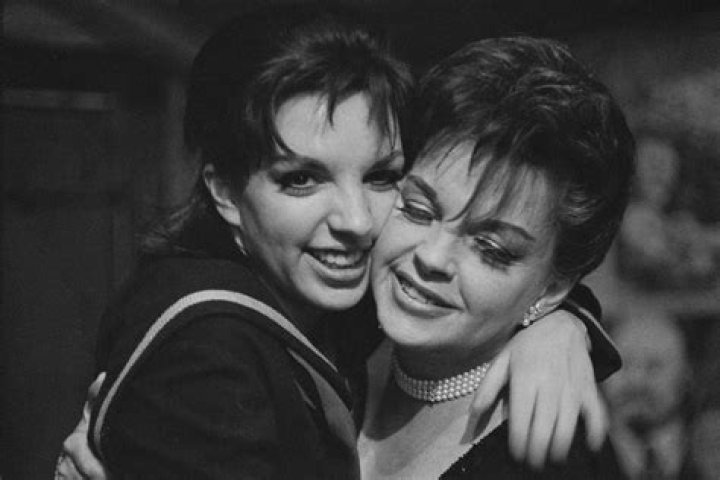 Unveiling The Age Of Judy Garland When She Welcomed Liza Minnelli