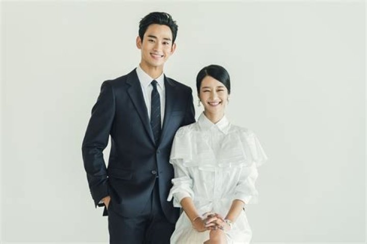 Is Kim Soo Hyun And Kim Ji Won Dating? Find Out The Truth