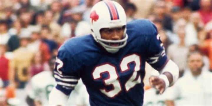 OJ Simpson: The Controversial Life Of A Sports Legend
