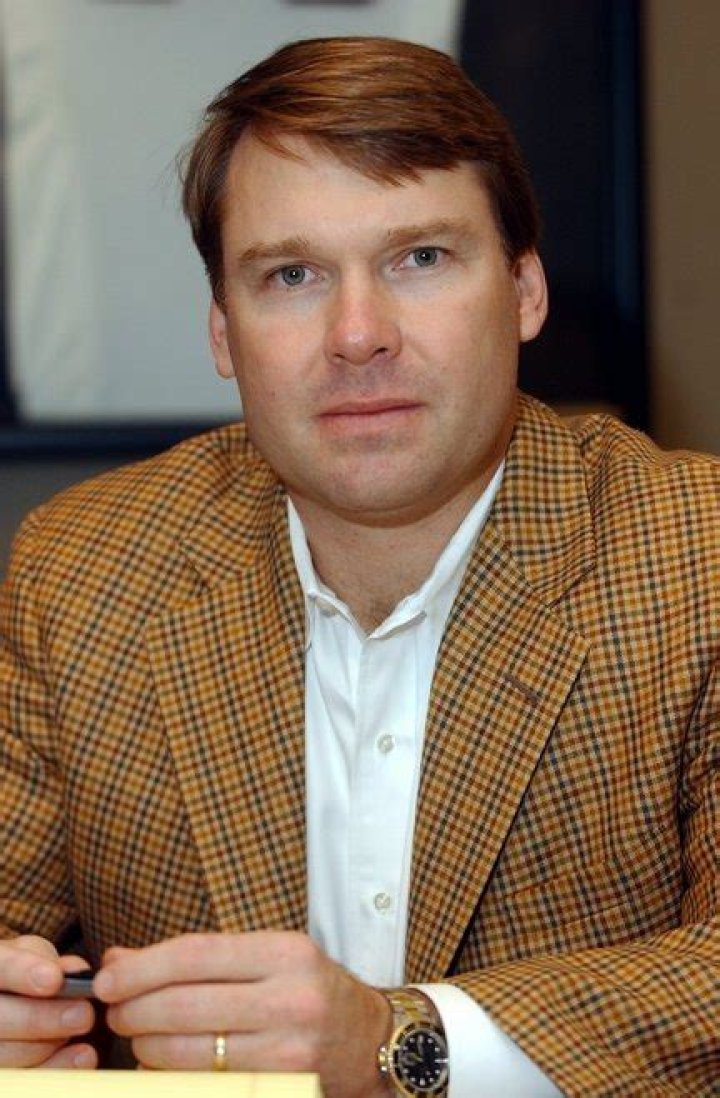 Unveiling The Legacy Of Pat Dye Jr: A Journey Through Football And Life