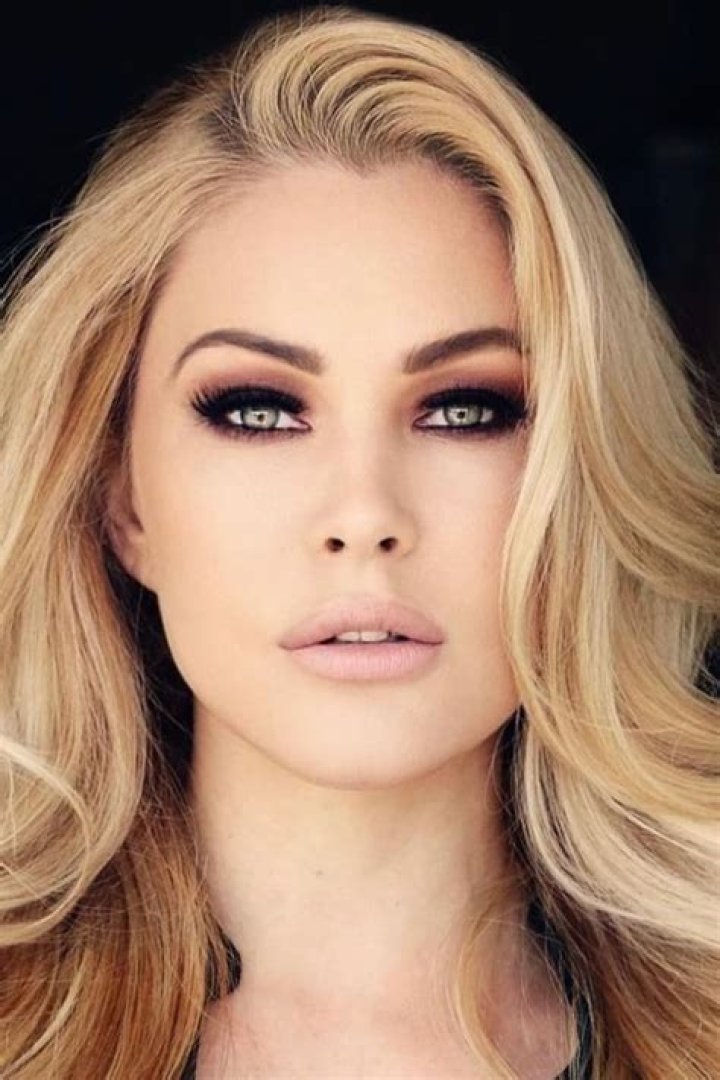 Shanna Moakler: A Multifaceted Journey Through Fame And Resilience